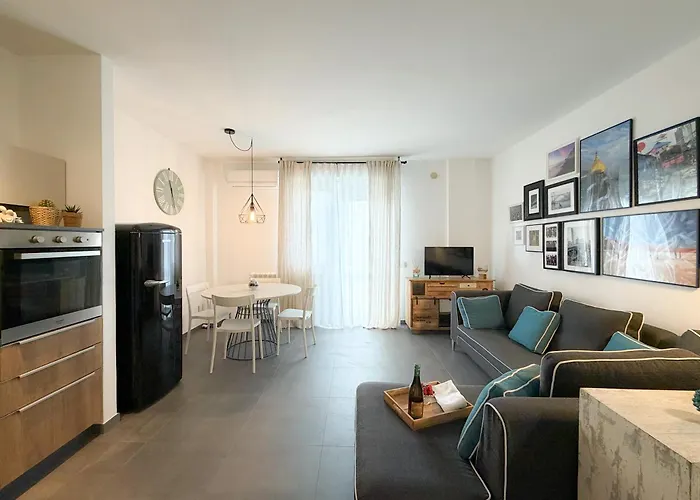 Holiday home A Due Passi Dal Mare - Helloelba