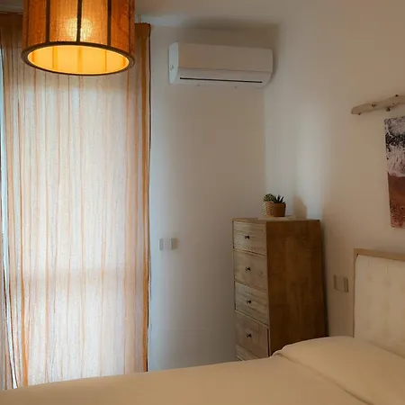A Due Passi Dal Mare - Helloelba بيت للعطل بورتوفيرّايو