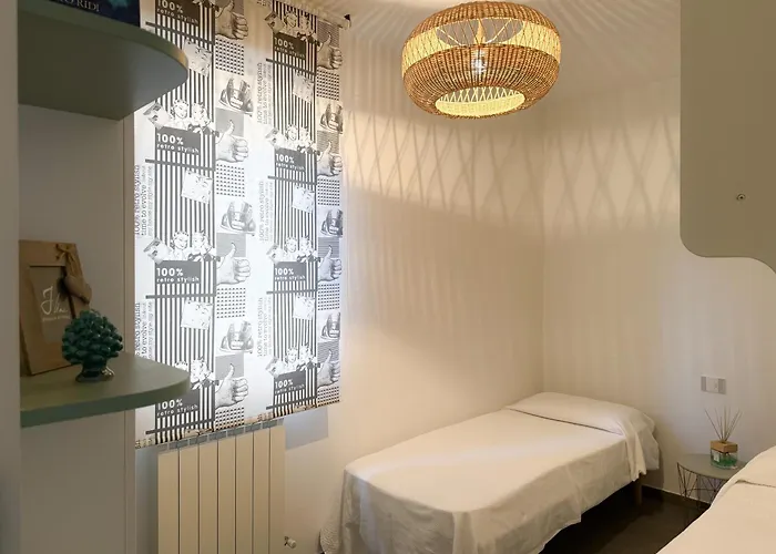 A Due Passi Dal Mare - Helloelba Portoferraio